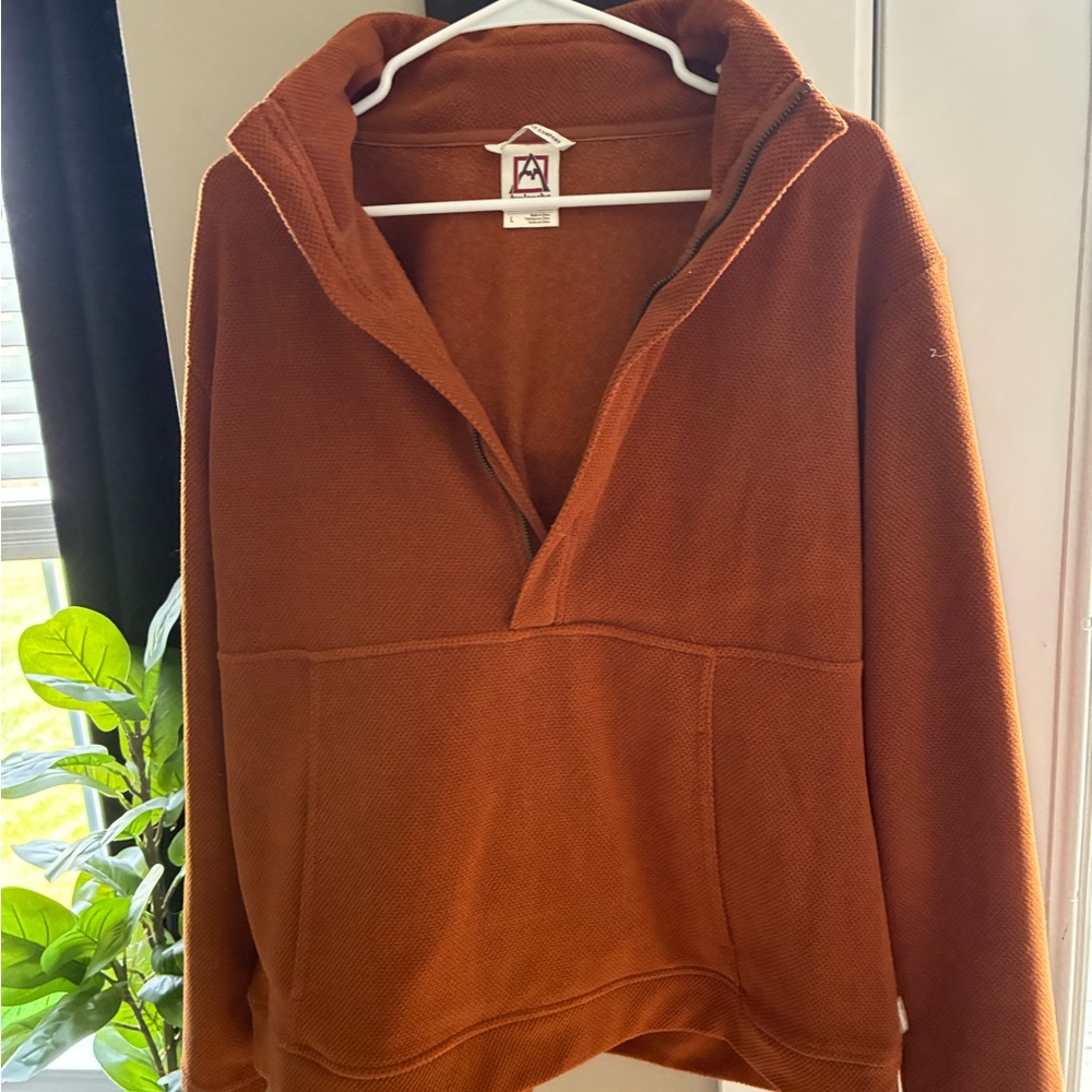 v-neck pullover
